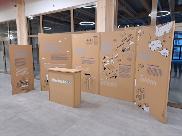 pharohexagon_bluefactory